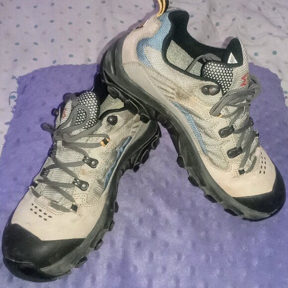 Merrell Hiking Boots - Picture 2 of 4